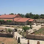 La Venta De Los Arribes