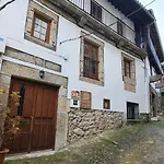 Apartamentos Rurales La Antigua Fonda