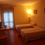 Apartamentos Turísticos La Peña