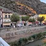 Camino A Monasterio De Piedra