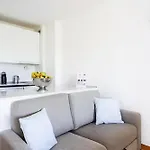Classbnb - Seafront Studio With Beach View In The Center Of Los Cristianos