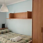 Vivienda Al Pie Del Castillo