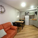 Apartamentos Parrillada Ourense