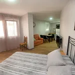 Apartamentos Parrillada Ourense
