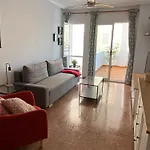 Discover Perfect Beach Apartment, Only 300M Away