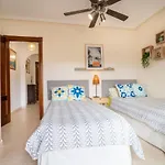 Chalet Adosado En La Playa De Torre De La Horadada
