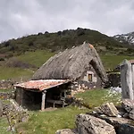 Apartamentos Y Casas De Aldea La Pornacal