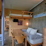 Apartamento con piscina y excelentes vistas