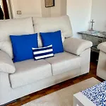 Apartamento con vistas al mar en Primera Línea.