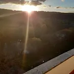 Piso Acogedor Con Vistas