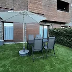 Cal Xera - Acollidora Planta Baixa Amb Llar De Foc I Jardi Privat