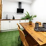 Casa Callejita Del Clavel