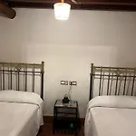 Casa Rural La Centenaria De Alaraz