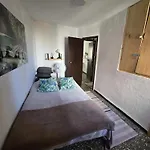 Holiday House - Casa de Sylvia