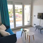 Beachfront Apartment Primera Linea 3-02