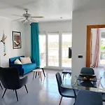 Beachfront Apartment Primera Linea 3-02
