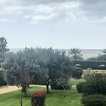 Los Albatros Isla Canela