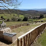 Casa Dos Muros Turismo Rural Y Actividades En La Ribeira Sacra