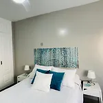 Apartamento Luna De Zahara - Situado En La Zona Tranquila Del Pueblo A 3 Min De La Playa Y Ocio