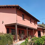 Apartamentos Rurales La Fuente de Báscones