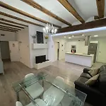 Amplio apartamento en centro histórico