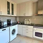 Home4U Calle Barcelona