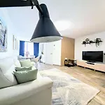 Nice Holiday Home - Sol Espanol