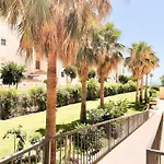 Estudio con vistas al mar a pie de playa