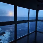 Sea Lover\'S Nest