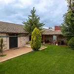 La Casona Y Casitas De Tabladillo