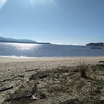 Casa Indiana En A Guarda Con Piscina