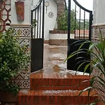 La Buganvilla, Descanso Entre Olivares
