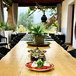 Hotel Castell De La Solana