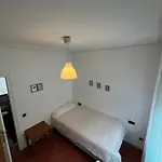 Roomin Hostel