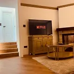 Villa Clasica En Santiago \