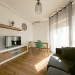 Apartamento De 2 Dormitorios Junto Al Hospital