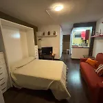 Coqueto estudio con piscina