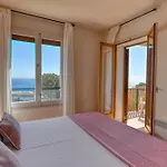 Panoramic Sea Views