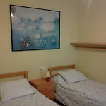 Apartament Fira