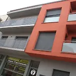 Apartaments Tarrega Lagranja