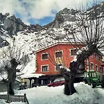 Hostal La Plaza