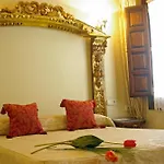 Hotel Alcazar