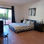 El Casar Apartments