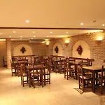 Hostal Restaurante Cuatro Caminos