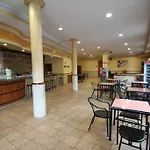 Hostal Restaurante Cuatro Caminos