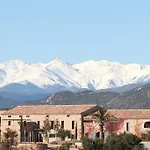 Hotel Mas Oliveres Pla de Palau