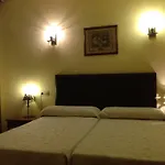 Hostal Cerezo 2