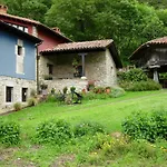Casas Rurales El Corberu