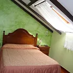 Hosteria Peña Sagra