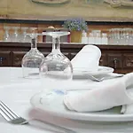 Hostal Emilia